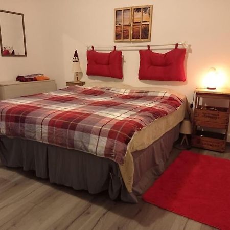 Casa Giotto, Grazioso Trilocale Apartment คาราเต บริอันซา ภายนอก รูปภาพ